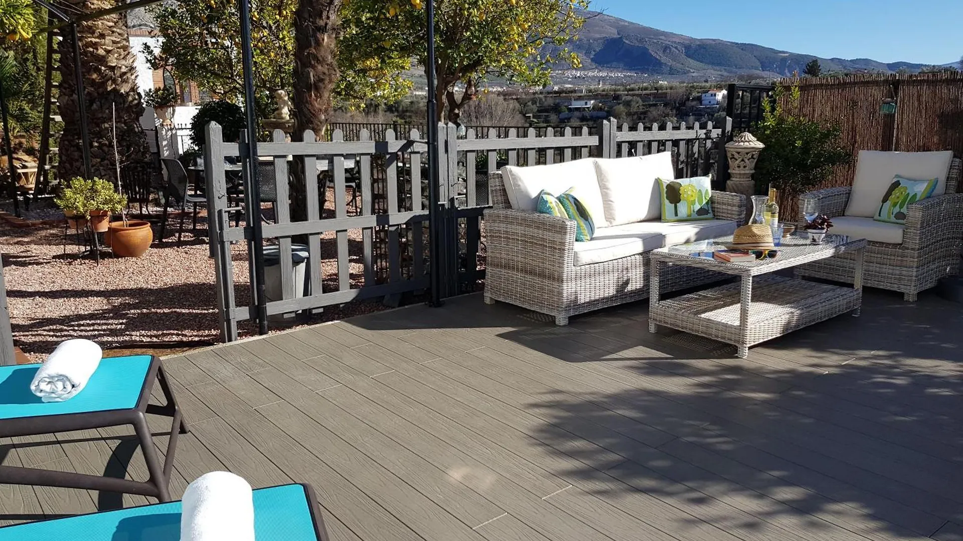 Casa El Laurel Fuer 4 Personenund 2 Kinder Durcal Holiday home